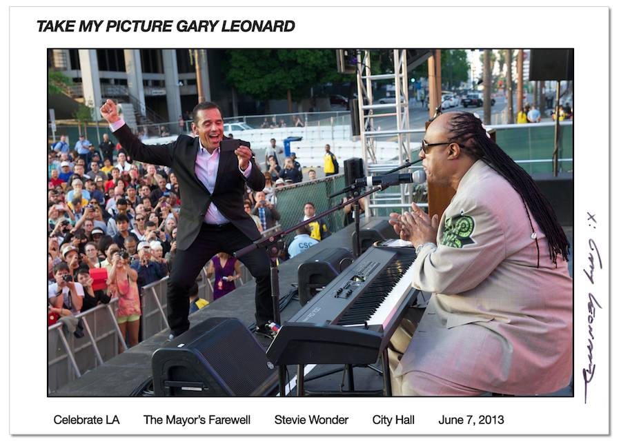 LAO__Mayor&Wonder copy.jpg